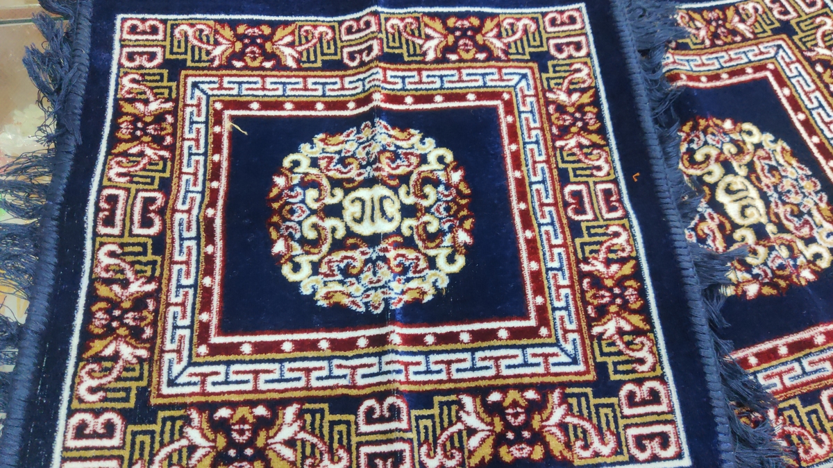 পূজো আসন বড় ২০×২০ ইঞ্চি - Image 2